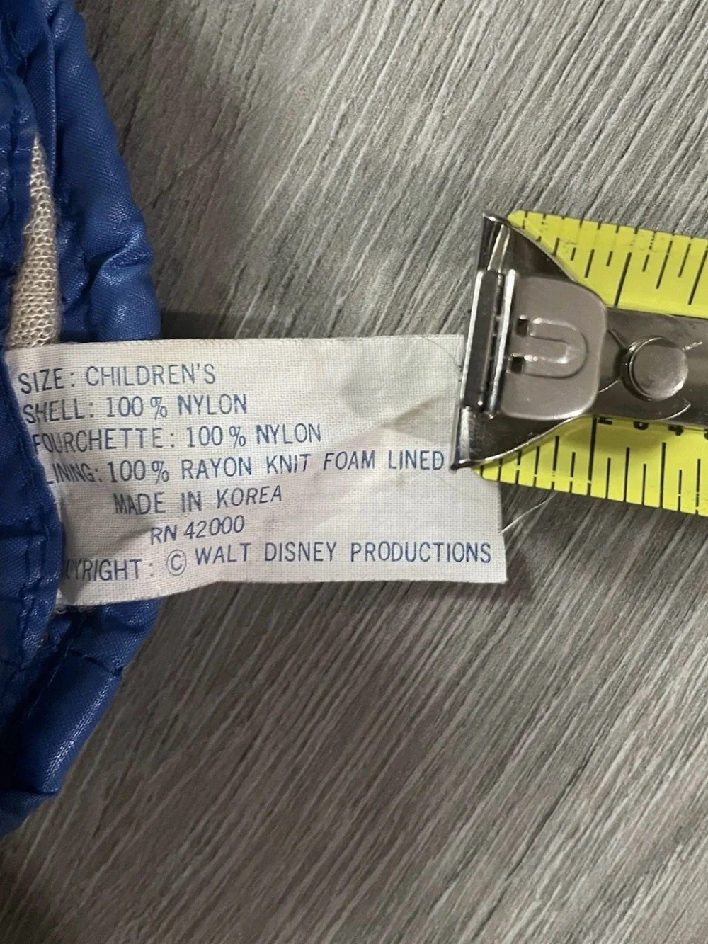Walt Disney Productions Mickey Mouse Skiing Mittens Blue Kids Retro 80s Vintage